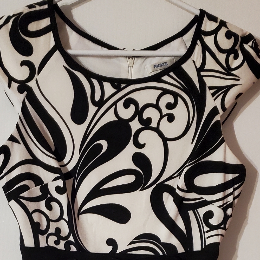 Women's above the knee dress